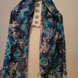Womens shawl/ wrap